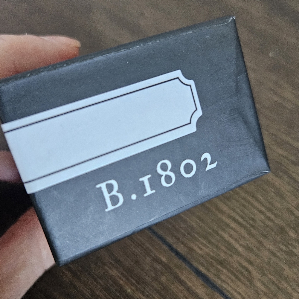 NEW Beekman 1802 Shampoo Bar - Pure Goat Milk - 3.5oz - Picture 5 of 7